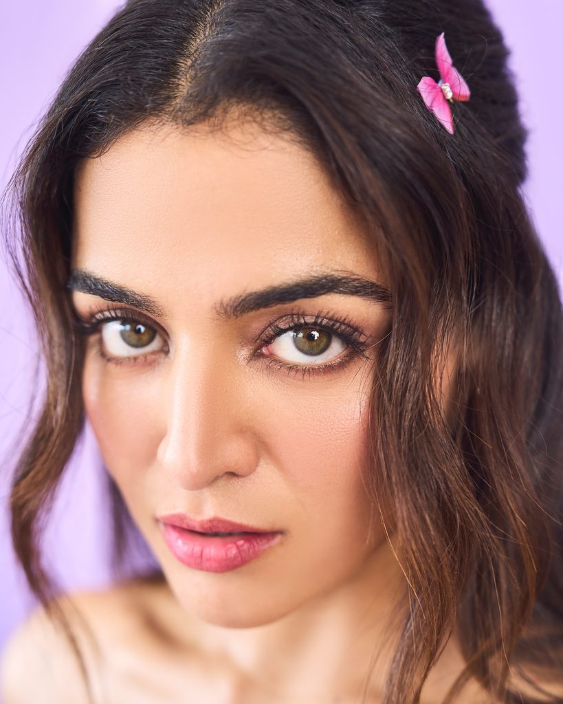 Wamiqa Gabbi Brings Whimsical Couture to Life in a Dreamy Lavender Sonaakshi Raaj Ensemble 16 505423117 18508422646020367 6037101974979400583 n Hunterfly Style Butterfly Hair Clips Extend the Fashion Story