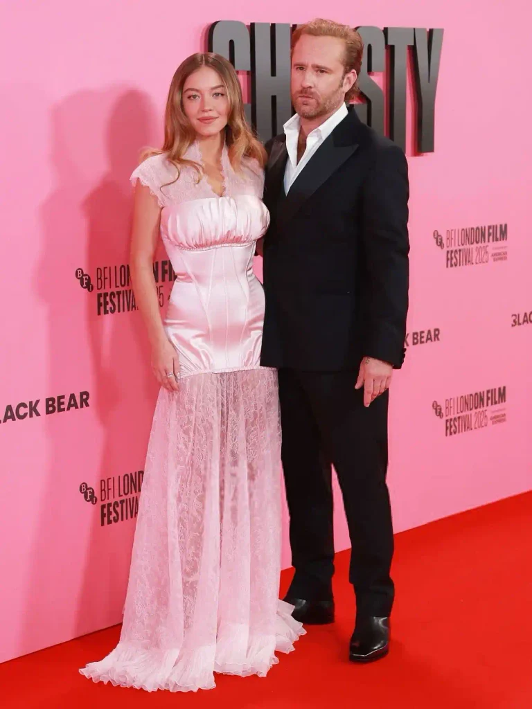Sydney Sweeney Serves Two Distinct Fashion Moods at the Christy London Film Festival Premiere 16 566771217 18537891712012454 475446860420834241 n 1 11zon Hunterfly Style Pleated Midi Skirt Adds a Collegiate Influence