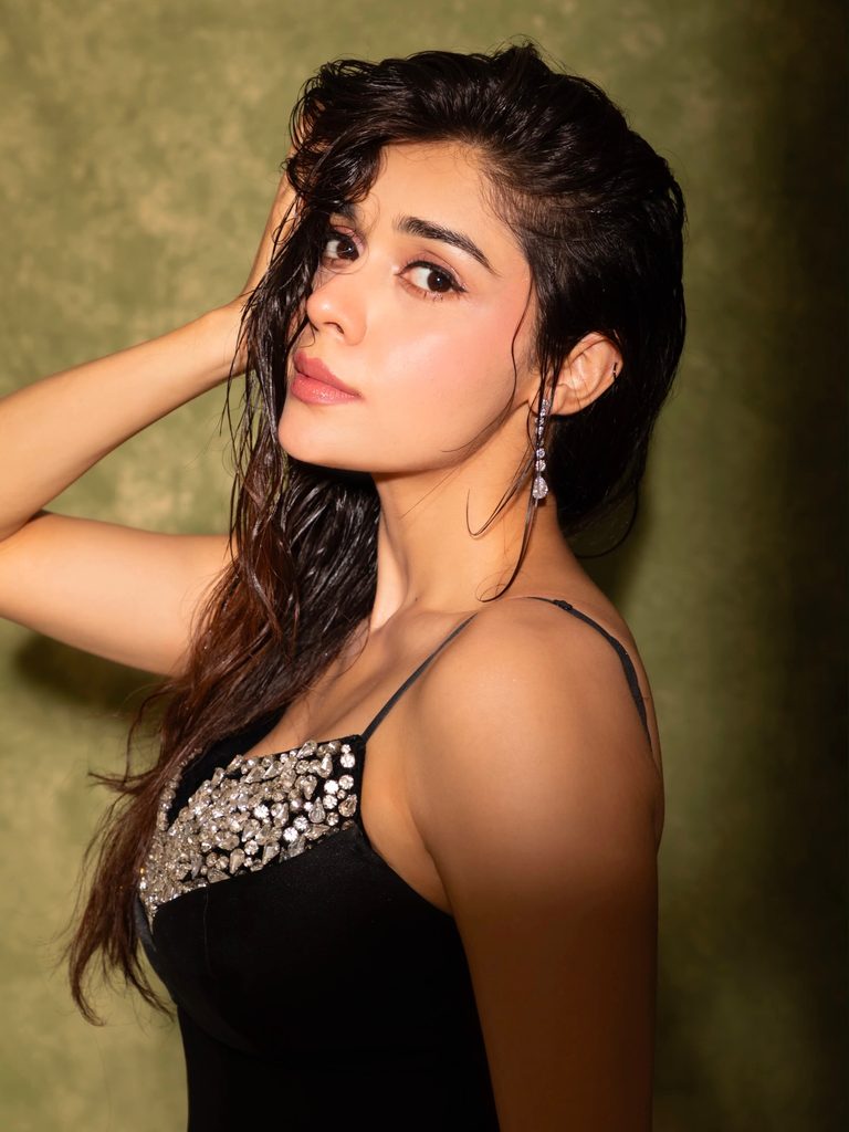 Eisha Singh Channels Old-Hollywood Glamour in a Crystal-Embellished Black Satin Gown 12 714822491 18597177973007878 6250674592556541287 n 768x1024 1 Hunterfly Style A Little Black Dress, Reimagined for Evening