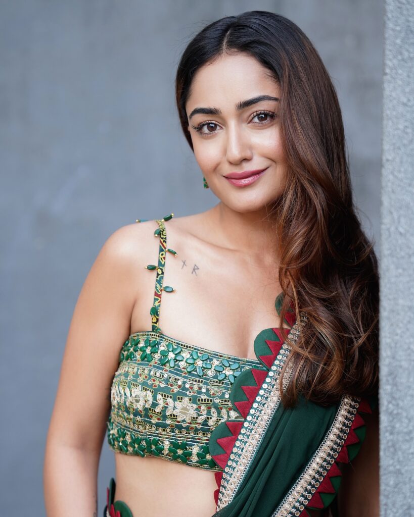 Tridha Choudhury Stuns in a Vibrant Saree Look, Turning a Simple Swirl Into a Style Statement 12 Tridha Choudhury Hunterfly Style A Traditional Saree Look With a Contemporary Twist