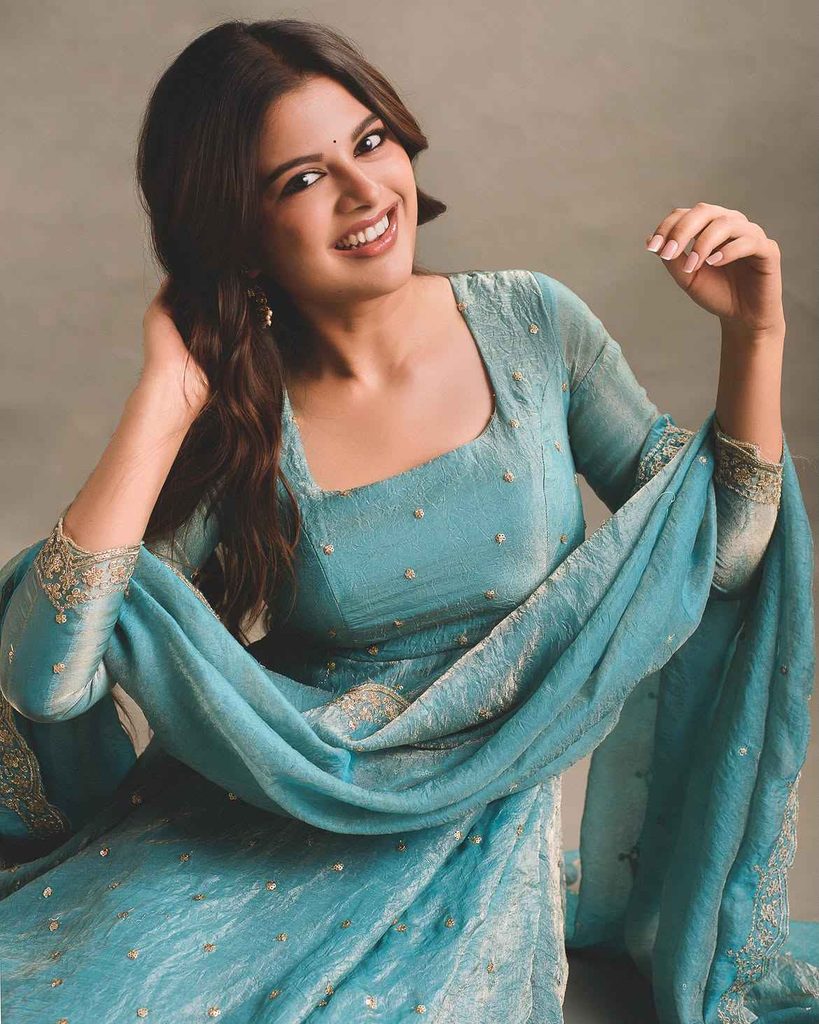 Sanjana AK Stuns in Shimmering Turquoise Anarkali for Festive Style 14 708967454 18395014156084369 1106481702894207387 n 11zon Hunterfly Style The Dupatta Keeps the Look Light