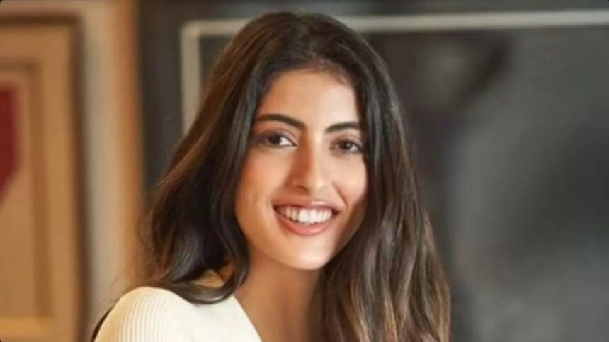 Hunterfly 2025 11 08 171838 Navya Naveli Nanda at an event, smiling