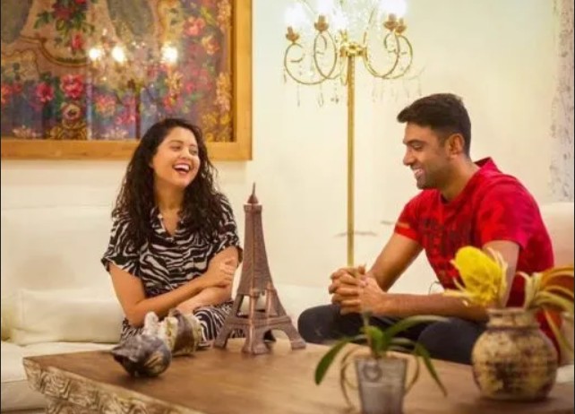 Hunterfly 2025 11 26 112541 Ravichandran Ashwin’s ₹9 crore Chennai mansion with luxury cars and trophy room