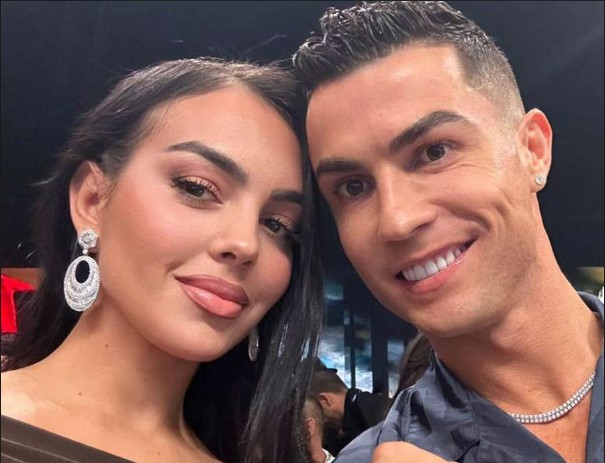 Hunterfly 2025 12 05 220622 Cristiano Ronaldo and Georgina Rodríguez living a luxurious lifestyle in Saudi Arabia
