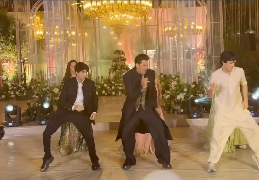 Hunterfly Hrithik Roshans Sons Outshine the Master Dancer 1 Hunterfly Hrithik Roshans Sons Outshine the Master Dancer 1