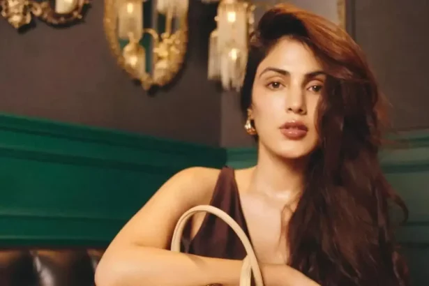 Hunterfly df55g4fd5 Rhea Chakraborty