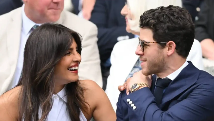 Hunterfly Priyanka Chopras Love Soaked Reaction to Nick Jonas Photo Proves They Are Couple Goals 1