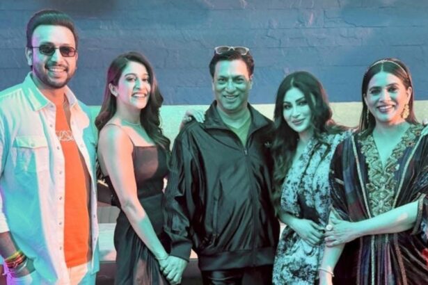 Madhur Bhandarkar on the set of The Wives