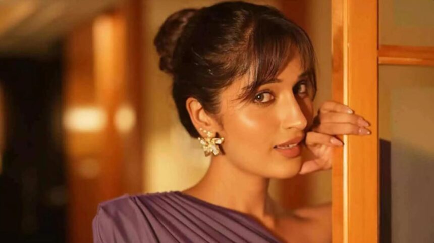Hunterfly 026 02 07 143946 Niharika NM talks about beauty standards and confidence