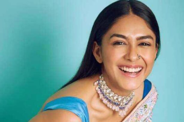 Hunterfly 026 02 20 192805 Mrunal Thakur speaking about balancing Bollywood and South film projects
