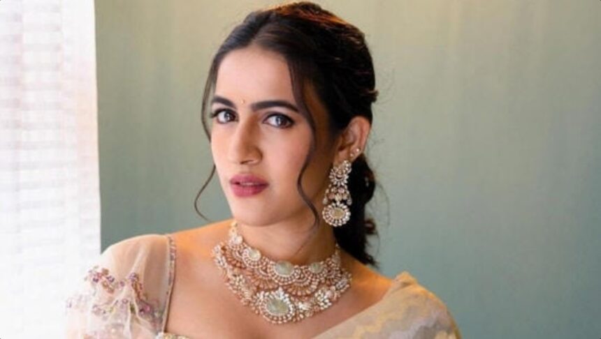 Hunterfly 026 02 23 095148 Niharika Konidela at Filmfare Awards South 2026 event