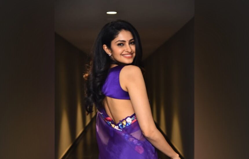 Manasa Varanasi Couple Friendly Telugu Actress 2026