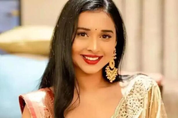 Hunterfly 2026 02 18 191358 Tanya Mittal reacting to trolling over western clothes tweet