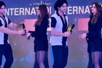Hunterfly 2026 02 25 204221 Lakshay Jaggi receiving award from Rakul Preet Singh