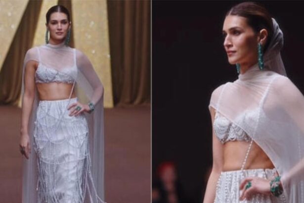 Hunterfly 26 02 08 235410 Kriti Sanon as Manish Malhotra showstopper at Dubai Fashion Week 2026