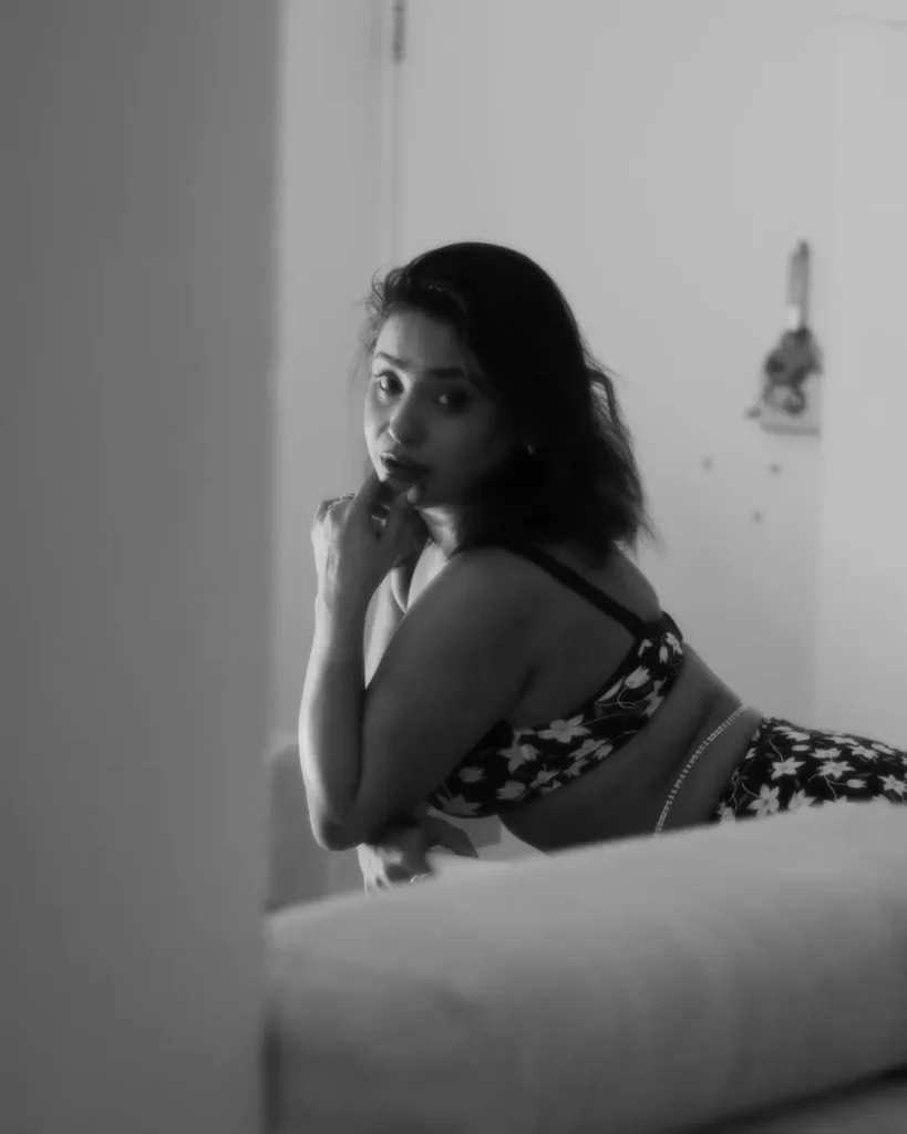 Awesome Ghosham: A Glamorous Gallery of the Web Series Star