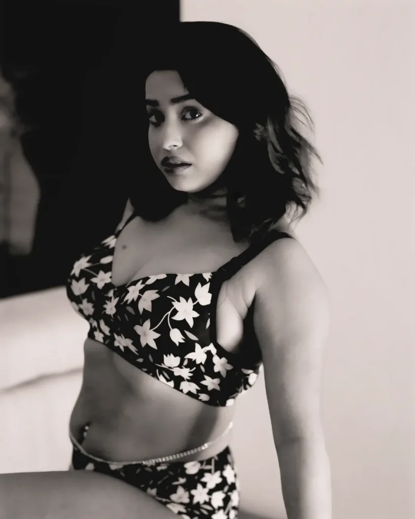 Awesome Ghosham: A Glamorous Gallery of the Web Series Star