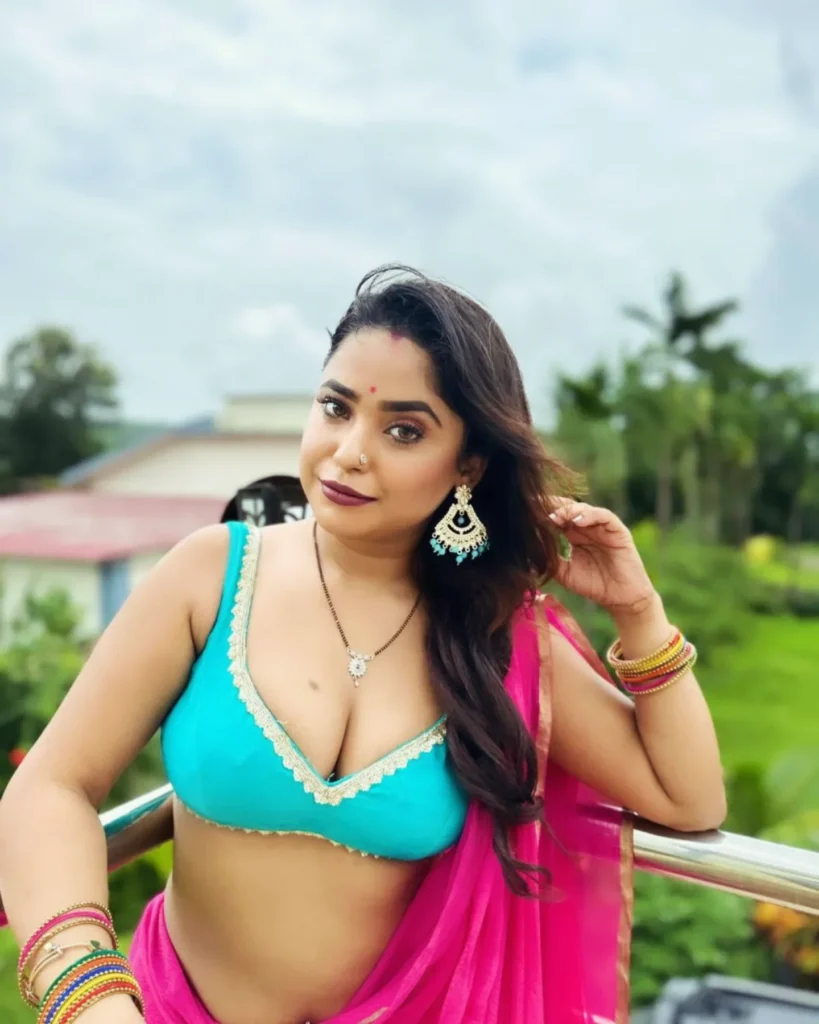 Awesome Ghosham: A Glamorous Gallery of the Web Series Star