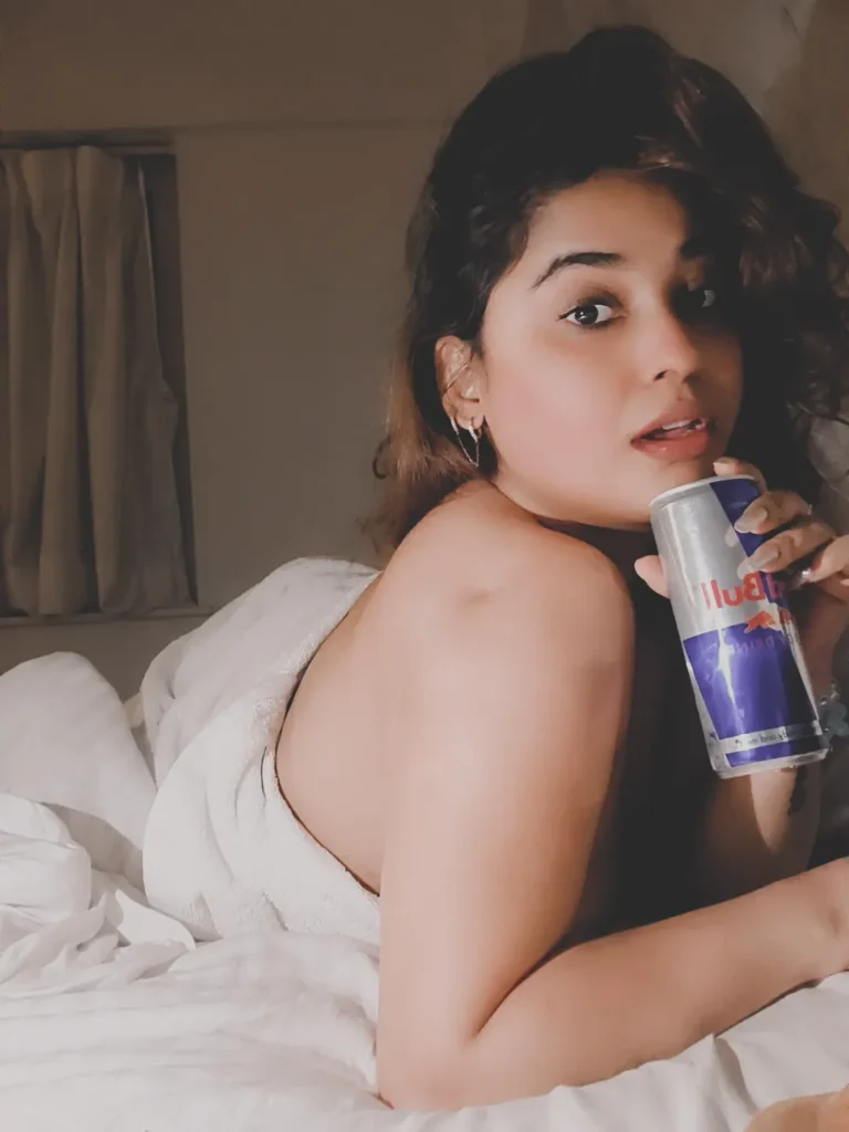 Awesome Ghosham: A Glamorous Gallery of the Web Series Star