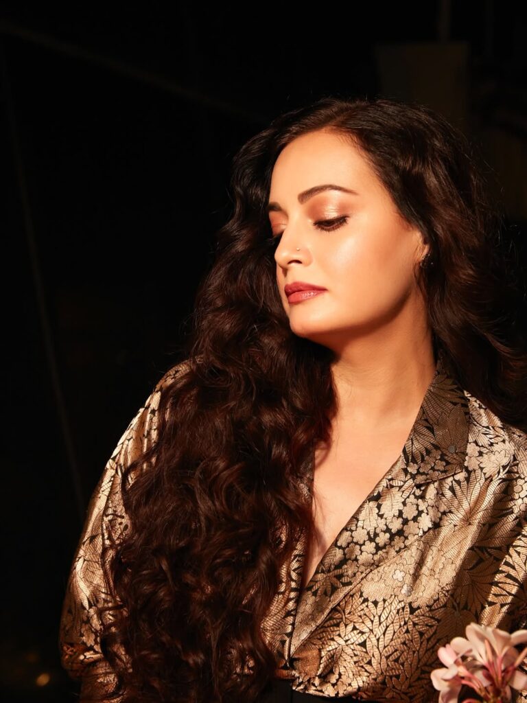 Dia Mirza