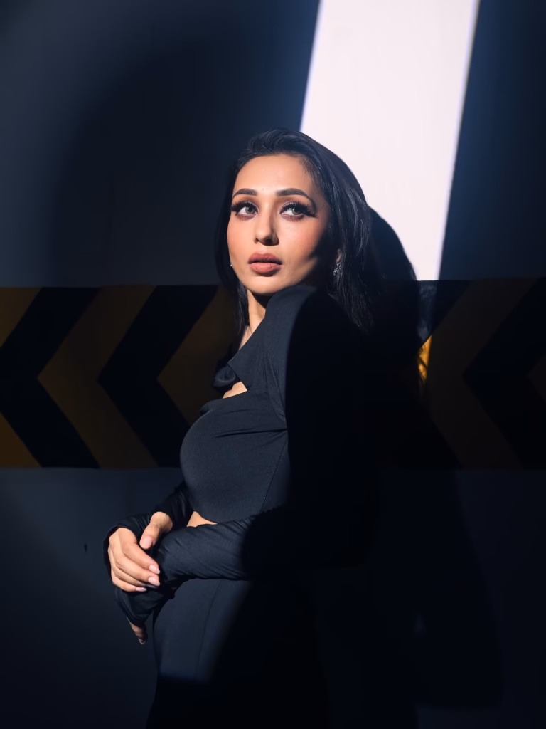 Hunterfly Mimi Chakraborty 51 Mimi Chakraborty: One of the Most Admired Tollywood Actresses from West Bengal