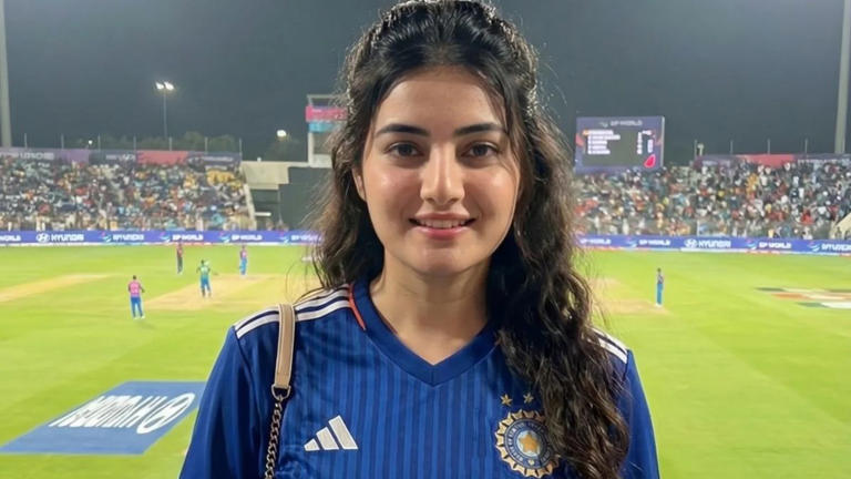 Hunterfly Who Is Aira Rawat Stadium Girl From ICC Mens T20 World Cup Goes Viral After India vs USA Match 2 1 Who Is Aira Rawat? Stadium Mystery Girl From T20 World Cup Goes Viral