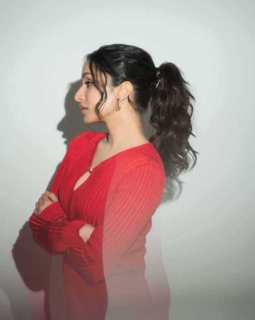 Valentine’s Day 2026: From Kriti Sanon to Shraddha Kapoor, 7 Bollywood Divas Turning Up the Heat in Red