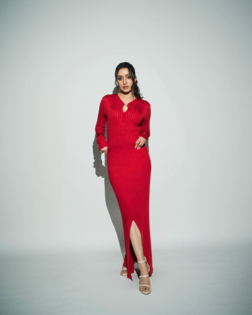 Valentine’s Day 2026: From Kriti Sanon to Shraddha Kapoor, 7 Bollywood Divas Turning Up the Heat in Red
