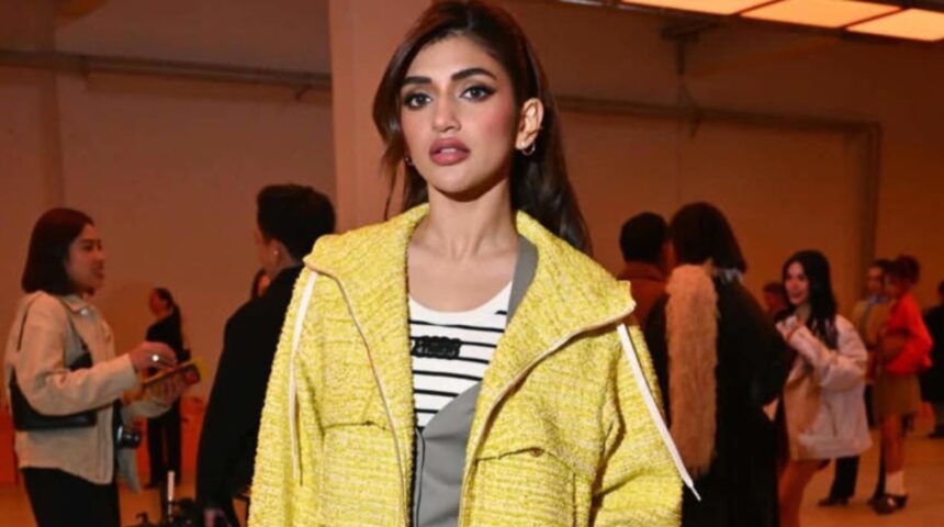 Hunterfly t 2026 02 26 223401 Sreeleela in yellow tweed jacket at Milan Fashion Week