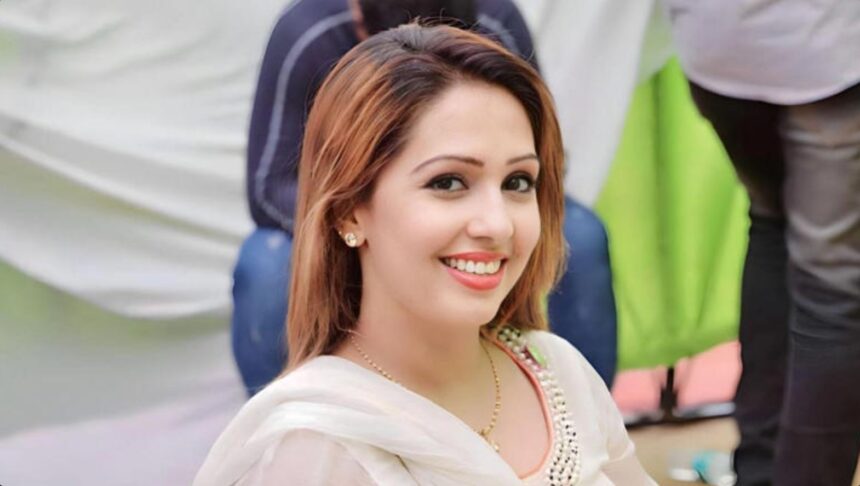 Hunterfly 026 03 05 201624 Punjabi YouTuber Nancy Grewal who was stabbed to death in Windsor Ontario Canada