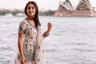 Sara Ali Khan ethnic kurta style chikankari looks