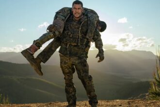 Hunterfly 2026 03 13 123705 Alan Ritchson talks about intense War Machine filming experience