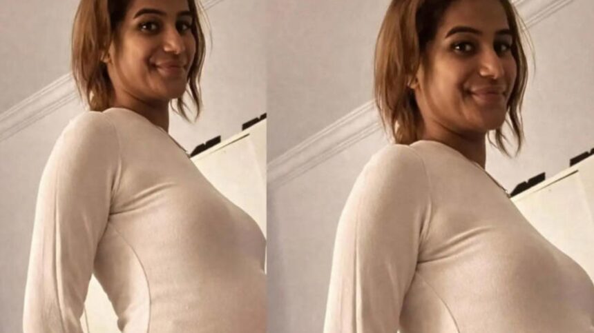 Poonam Pandey baby bump viral photos sparking pregnancy rumours