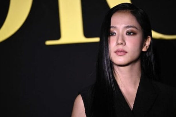 Hunterfly 26 03 07 171137 BLACKPINK Jisoo hints at Bollywood debut during Boyfriend on Demand promotions