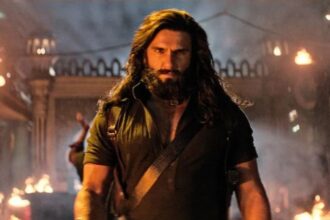 Ranveer Singh Dhurandhar The Revenge advance booking update