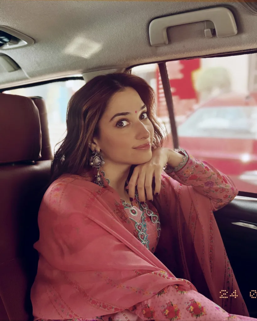Hunterfly Tamannaah Bhatia 819x1024 1 Hunterfly Tamannaah Bhatia 819x1024 1