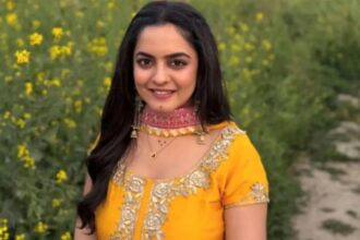 Neha Harsora Natural Look in Udne Ki Aasha