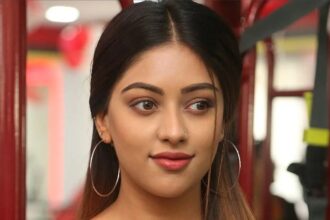 Anu Emmanuel stylish modern look