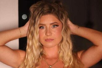 Influencer Face ID failure cosmetic procedure