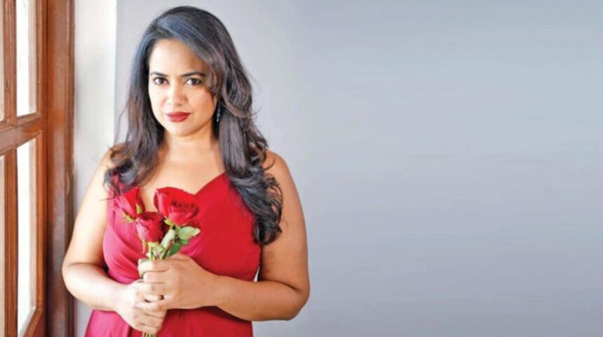 Hunterfly 026 04 23 160940 Sameera Reddy Aakhri Sawal comeback film look