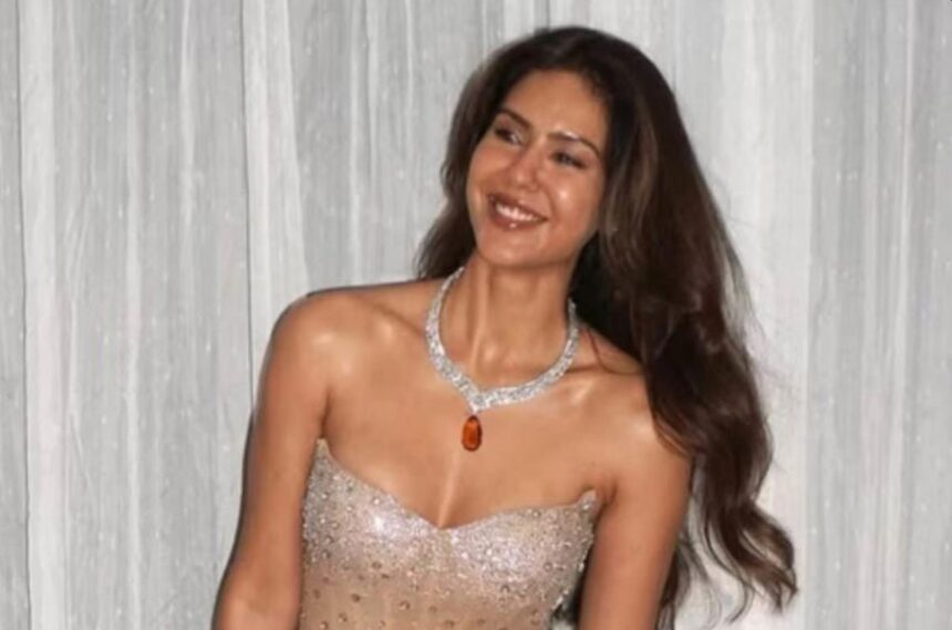 Sonam Bajwa fan engagement story
