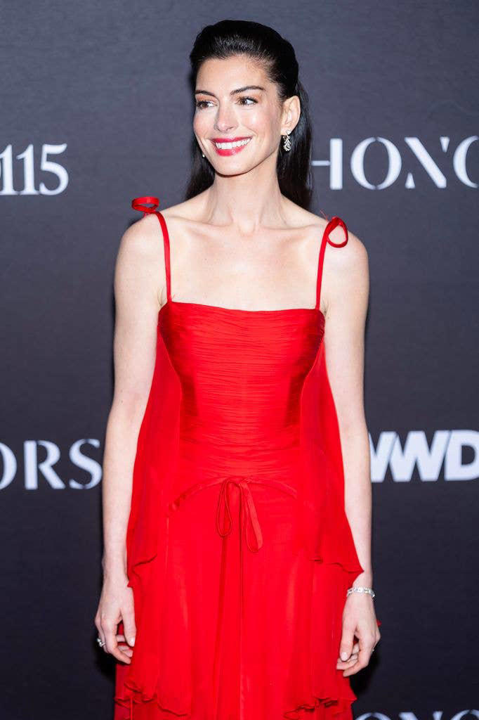 Hunterfly Anne Hathaway3 Hunterfly Anne Hathaway3
