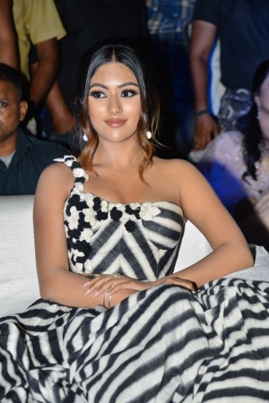 Hunterfly Anu Emmanuel 111 2 Hunterfly Anu Emmanuel 111 2