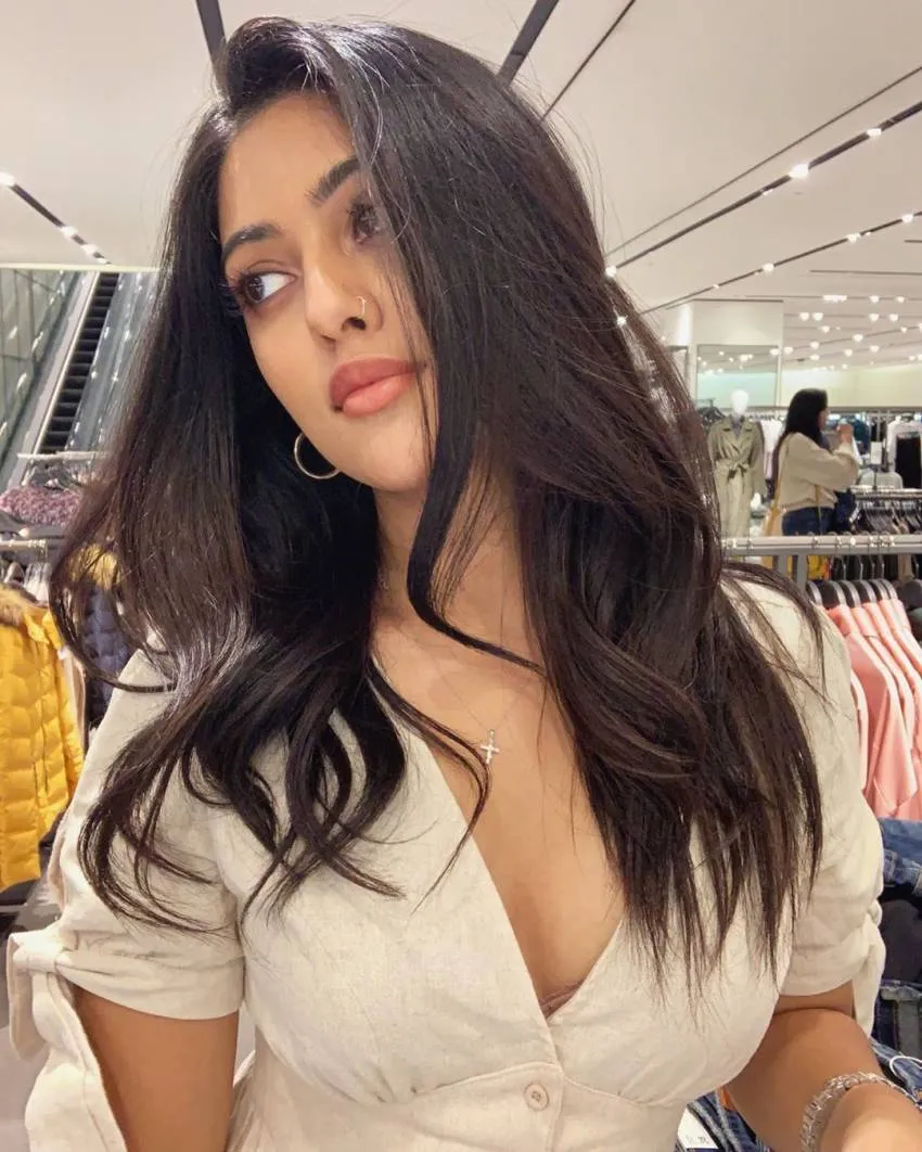 Hunterfly Anu Emmanuel 127 Hunterfly Anu Emmanuel 127