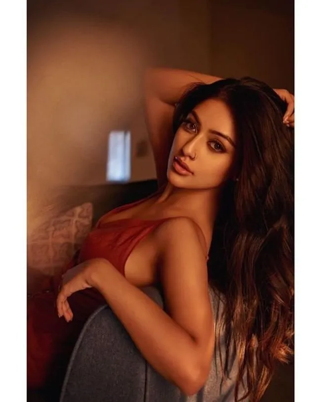 Hunterfly Anu Emmanuel 145 Hunterfly Anu Emmanuel 145
