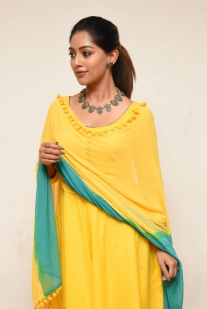 Hunterfly Anu Emmanuel 172 Hunterfly Anu Emmanuel 172