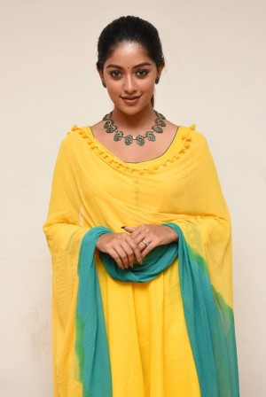 Hunterfly Anu Emmanuel 175 Hunterfly Anu Emmanuel 175