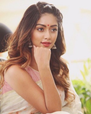 Hunterfly Anu Emmanuel 186 Hunterfly Anu Emmanuel 186