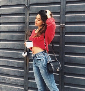 Hunterfly Anu Emmanuel 201 Hunterfly Anu Emmanuel 201