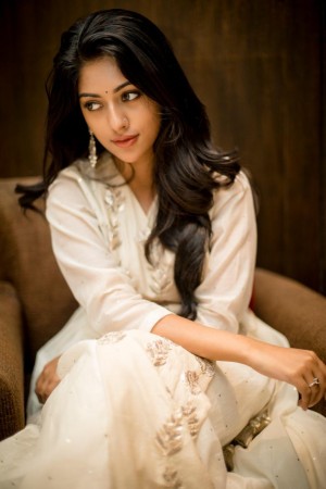 Hunterfly Anu Emmanuel 234 Hunterfly Anu Emmanuel 234